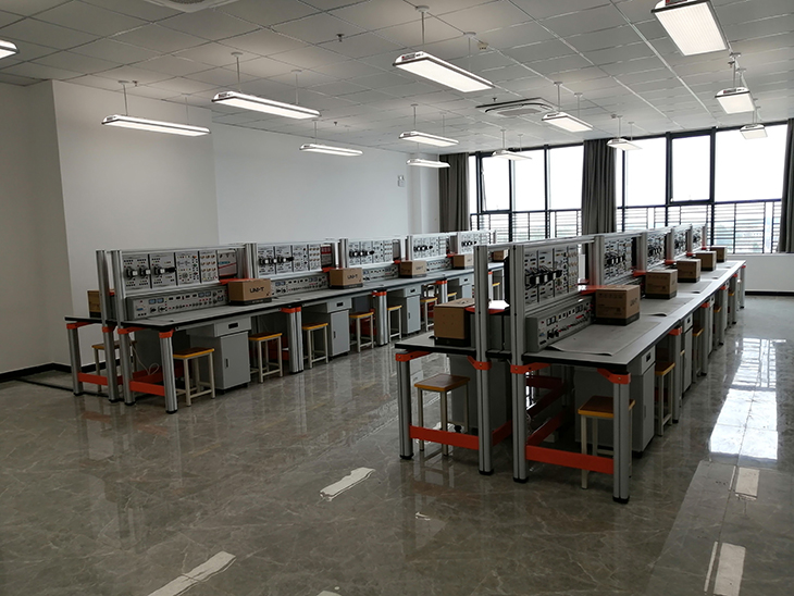 電工電子電拖實訓(xùn)考核裝置